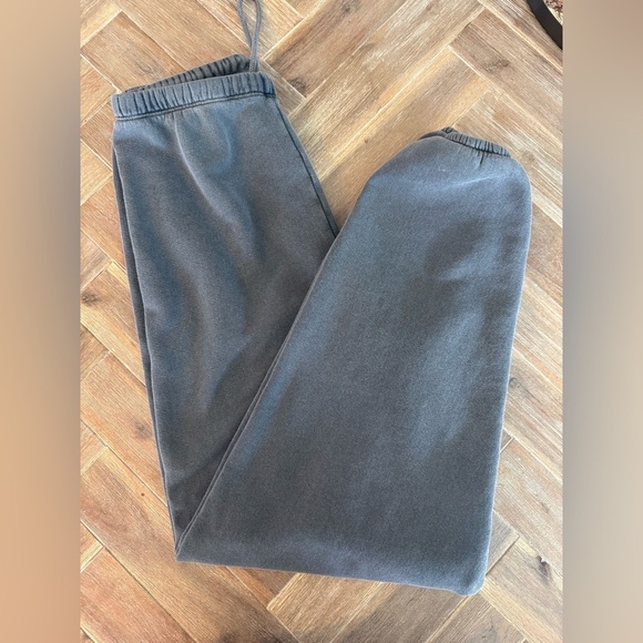 Joah Brown Oversized Jogger in Washed Navy SZ xs/s (sold out online) - Picture 2 of 5